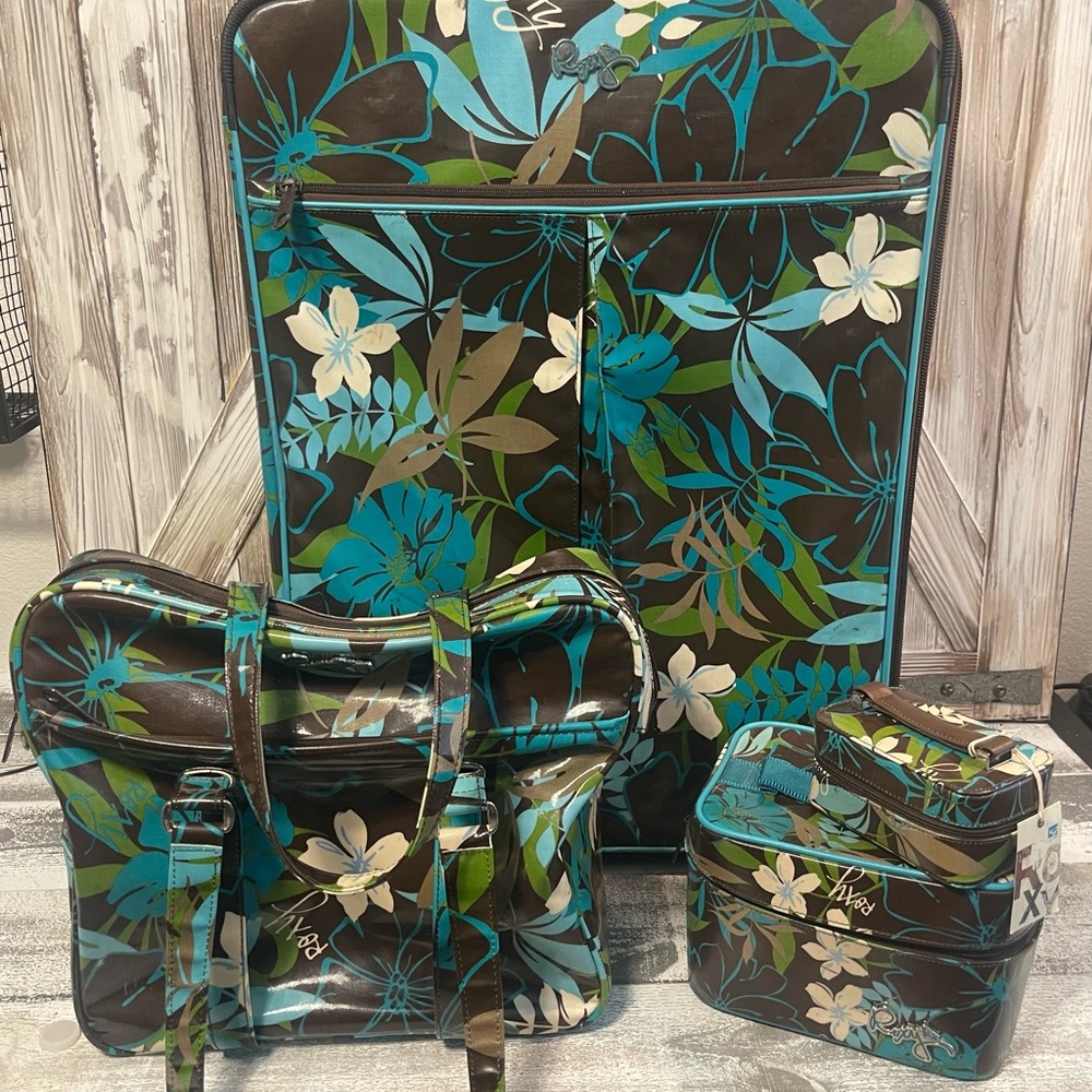 Floral Vintage ROXY 4 Piece Luggage Set in Teal & Brown gently used